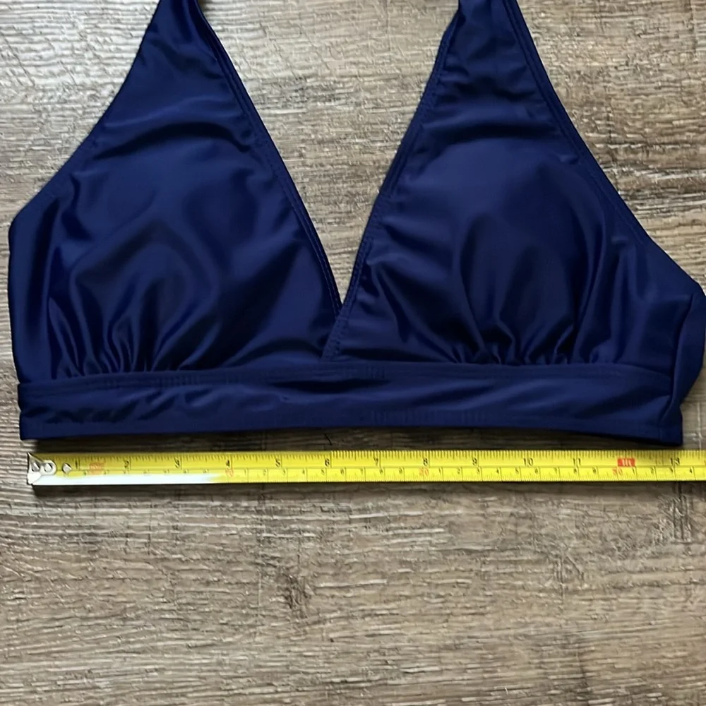 DEEP V NECK HALTER TIE NECK BIKINI TOP (NWOT) - Picture 2 of 6